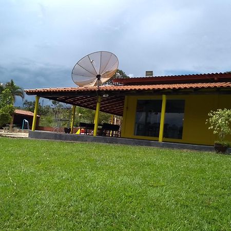 Pousada Do Juninho Capitólio Exterior foto
